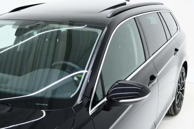 Volkswagen Passat (2022) thumbnail 13