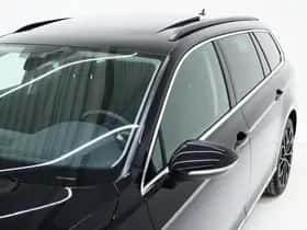 Volkswagen Passat (2022) thumbnail 13