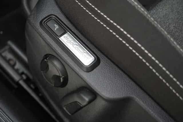 Volkswagen Passat (2022) thumbnail 20
