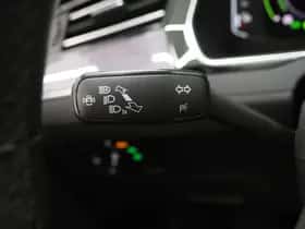 Volkswagen Passat (2022) thumbnail 22