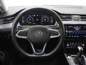 Volkswagen Passat (2022) thumbnail 37