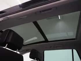Volkswagen Passat (2022) thumbnail 39