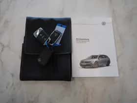 Volkswagen Passat (2022) thumbnail 8