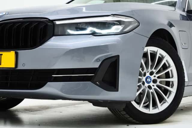 BMW 5-Serie (2021) thumbnail 6