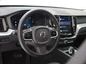 Volvo XC60 (2022) thumbnail 18