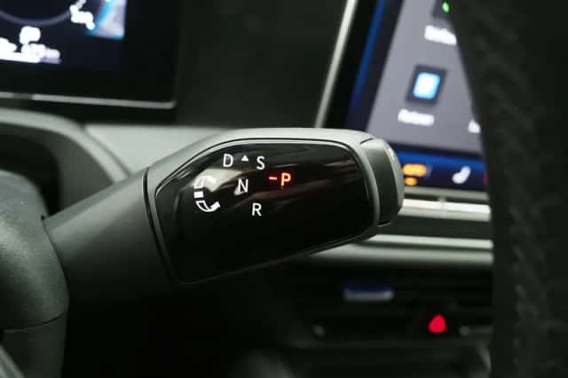 Volkswagen Passat (2025) thumbnail 23