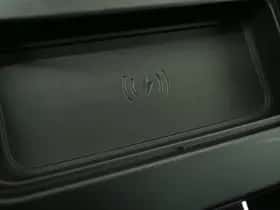 Land Rover Defender (2021) thumbnail 37