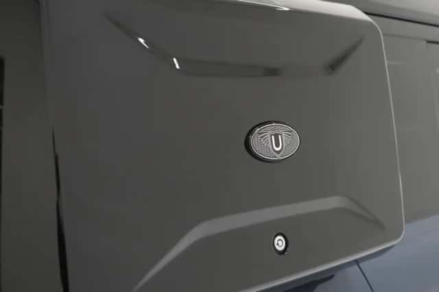 Land Rover Defender (2021) thumbnail 40
