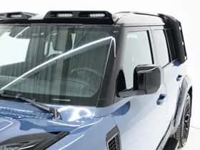 Land Rover Defender (2021) thumbnail 8