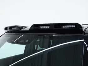 Land Rover Defender (2021) thumbnail 9