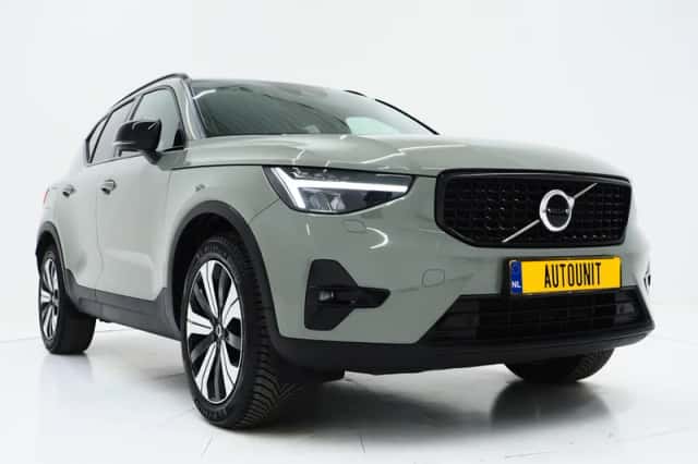 Volvo XC40 (2022) thumbnail 12