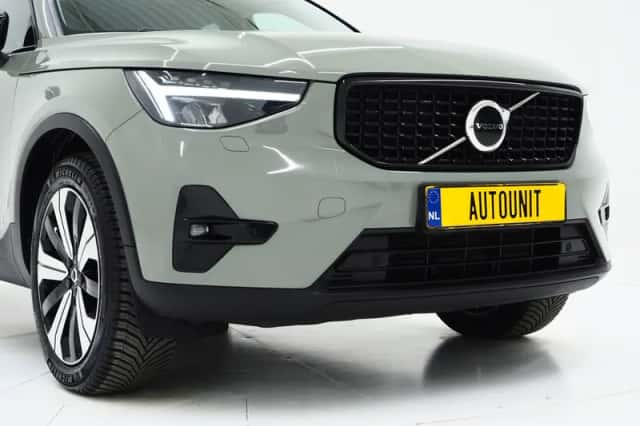 Volvo XC40 (2022) thumbnail 13