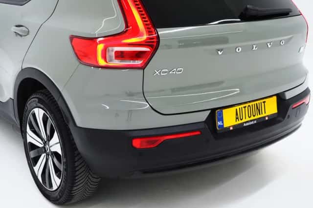Volvo XC40 (2022) thumbnail 15
