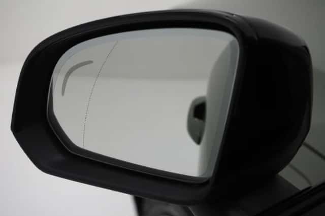 Volvo XC40 (2022) thumbnail 17