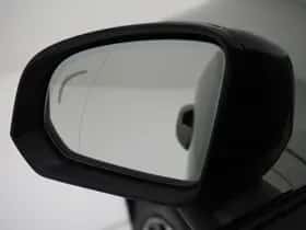 Volvo XC40 thumbnail 17