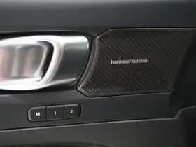 Volvo XC40 thumbnail 20