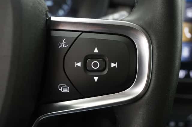 Volvo XC40 (2022) thumbnail 26