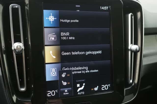 Volvo XC40 (2022) thumbnail 32