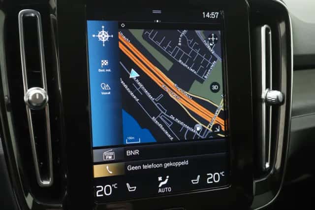 Volvo XC40 (2022) thumbnail 33