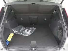 Volvo XC40 thumbnail 41