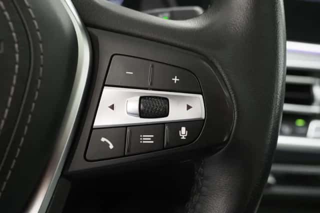 BMW X5 (2021) thumbnail 24