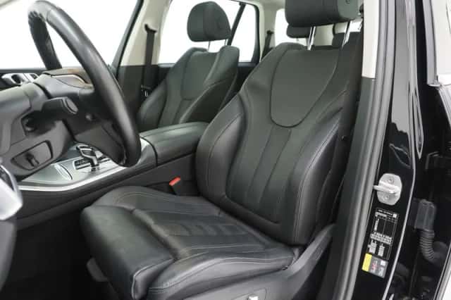 BMW X5 (2021) thumbnail 4