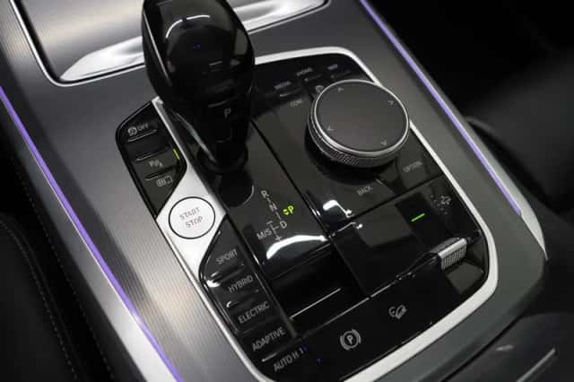BMW X5 (2021) thumbnail 34