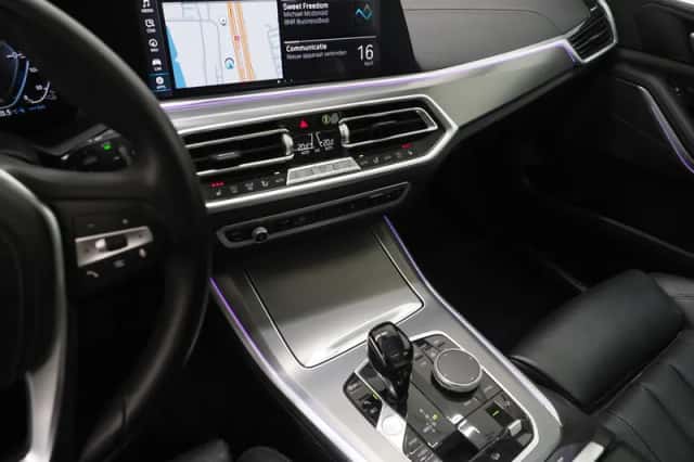 BMW X5 (2021) thumbnail 35