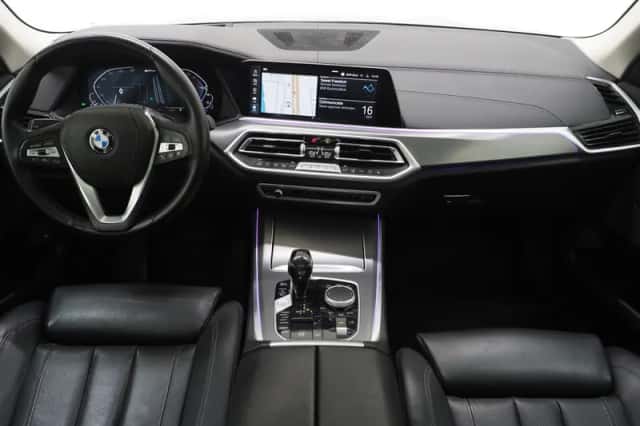 BMW X5 (2021) thumbnail 5