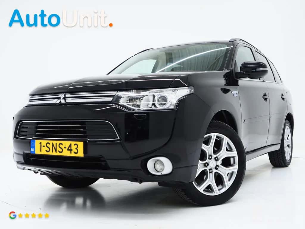 Mitsubishi Outlander (2013) — foto 1