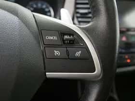 Mitsubishi Outlander (2013) thumbnail 24