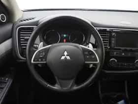 Mitsubishi Outlander (2013) thumbnail 35