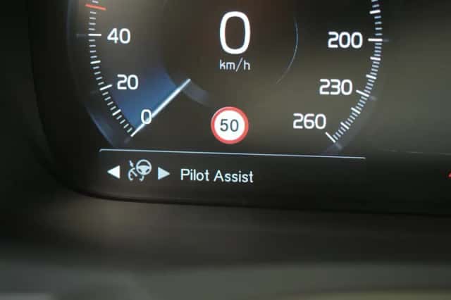 Volvo V90 (2019) thumbnail 31
