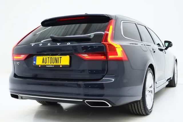 Volvo V90 (2019) thumbnail 10