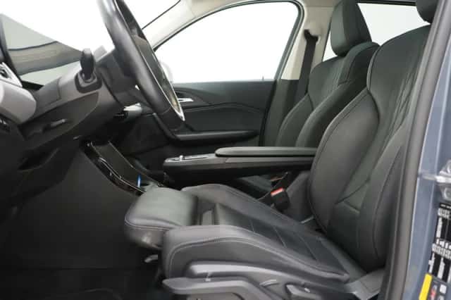 BMW X1 (2023) thumbnail 13