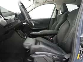 BMW X1 (2023) thumbnail 13