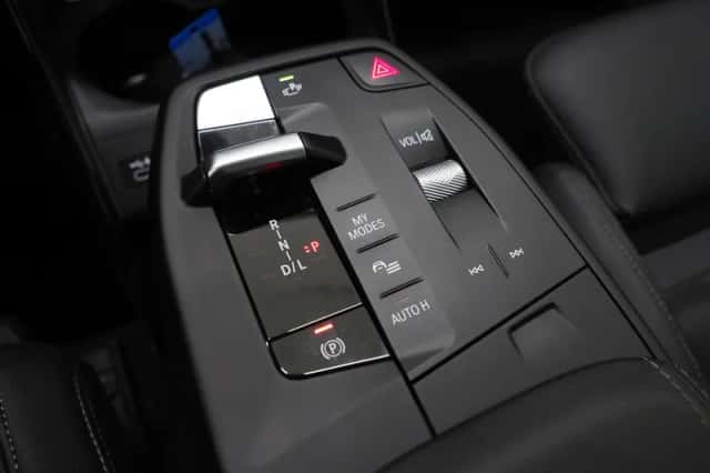 BMW X1 (2023) thumbnail 29