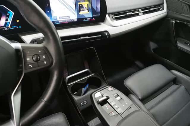 BMW X1 (2023) thumbnail 30