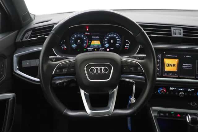 Audi Q3 (2021) thumbnail 34