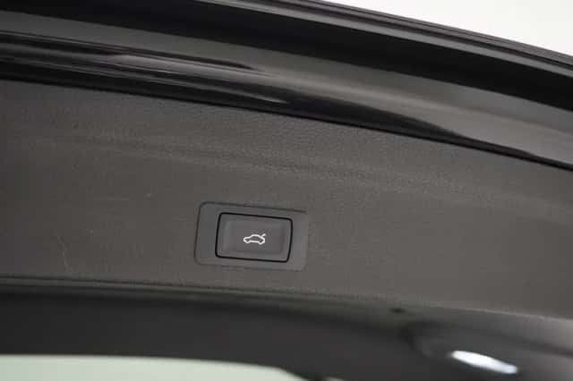 Audi Q3 (2021) thumbnail 38