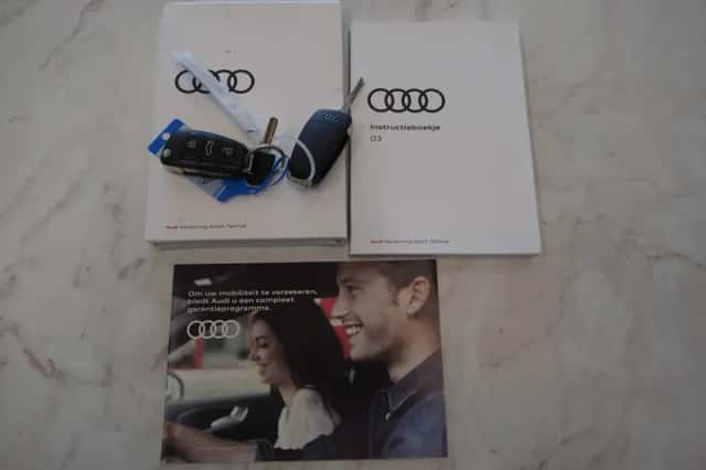 Audi Q3 (2021) thumbnail 8