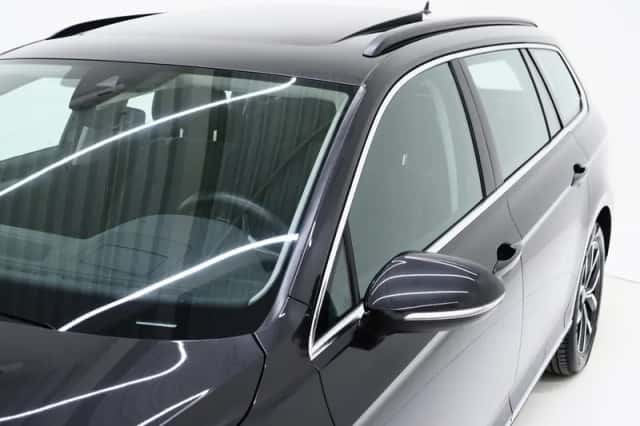 Volkswagen Passat (2022) thumbnail 13