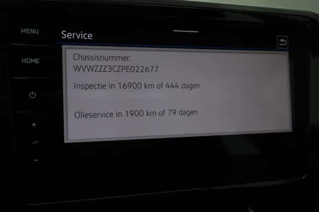 Volkswagen Passat (2022) thumbnail 30