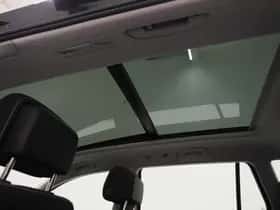 Volkswagen Passat (2022) thumbnail 38