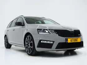 Škoda Octavia (2018) thumbnail 11