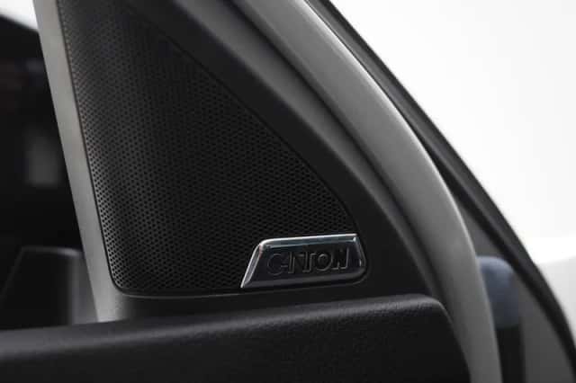 Škoda Octavia (2018) thumbnail 19