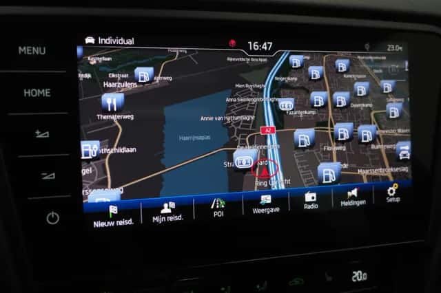 Škoda Octavia (2018) thumbnail 32