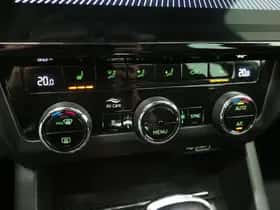 Škoda Octavia (2018) thumbnail 34