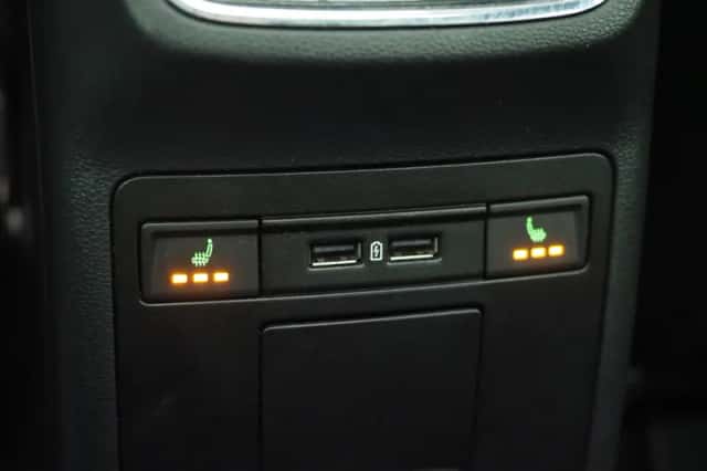 Škoda Octavia (2018) thumbnail 37