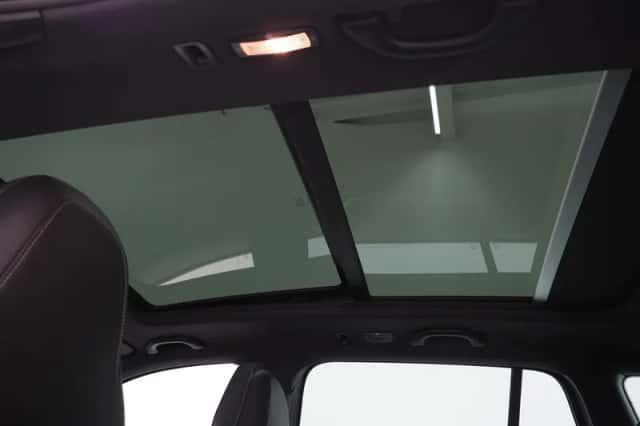 Škoda Octavia (2018) thumbnail 40